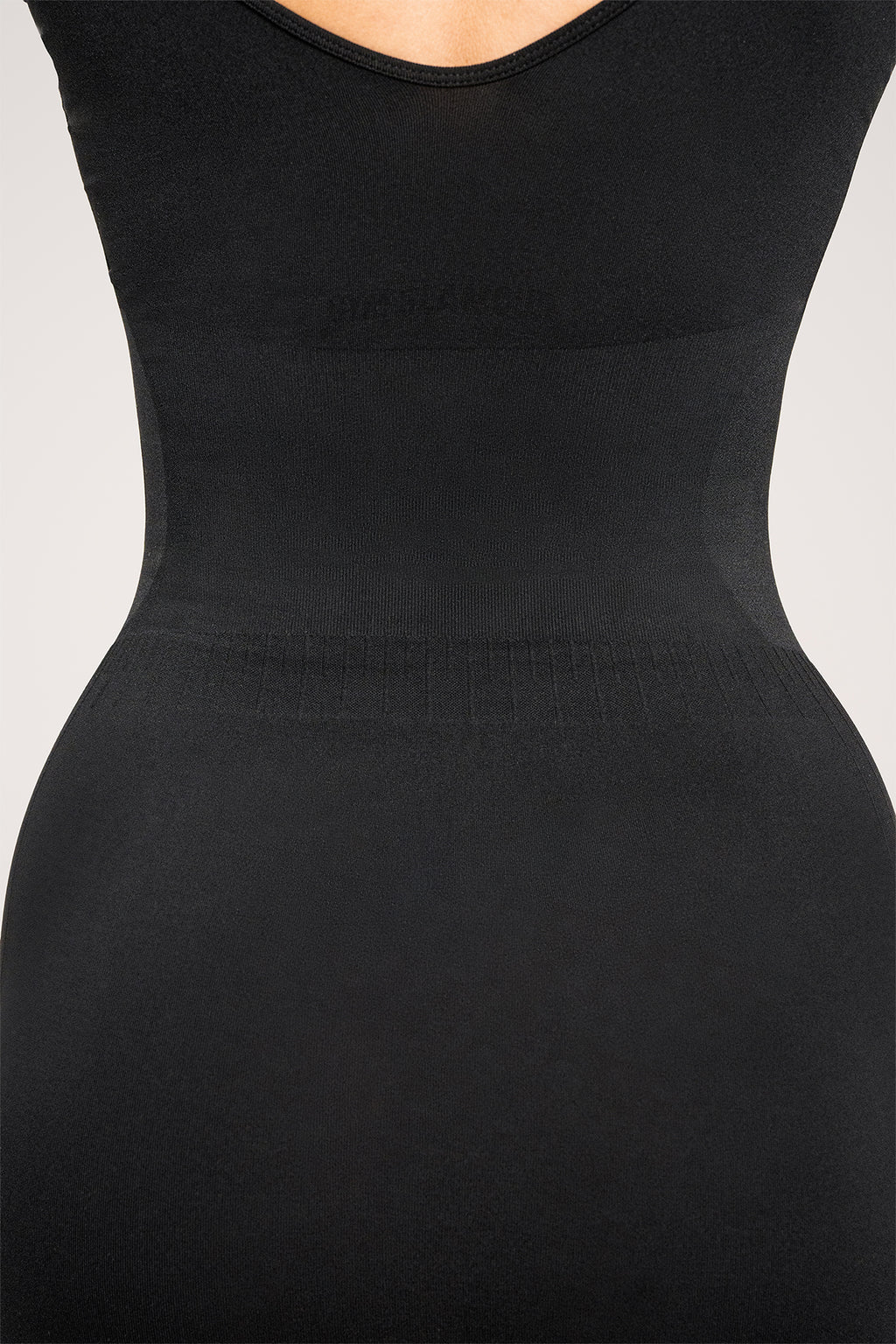 Formendes Kleid black