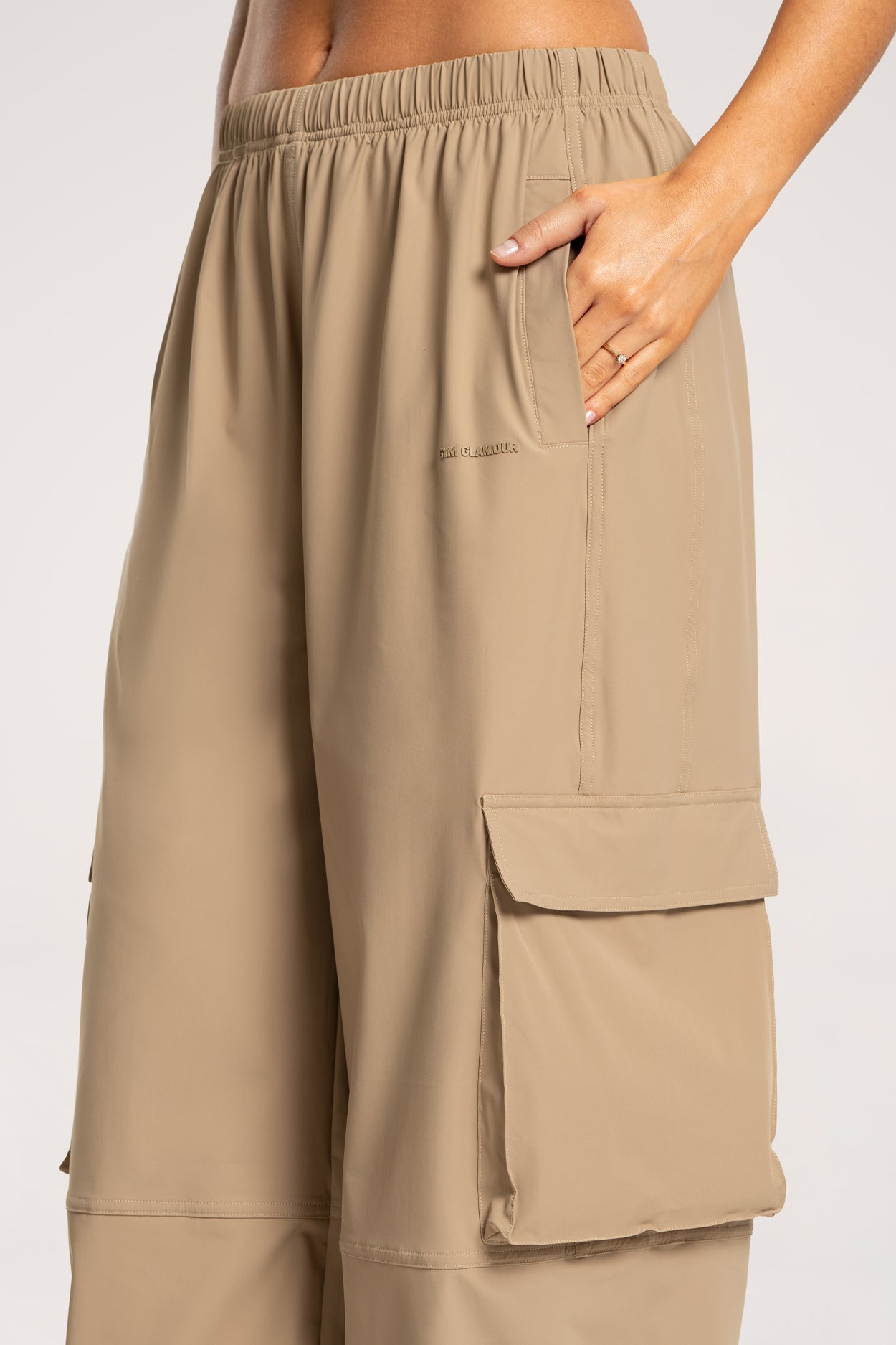UN1FORM Cargo-Hose sahara