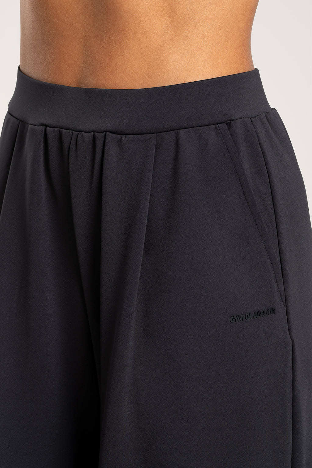 UN1FORM Wide-Hose black