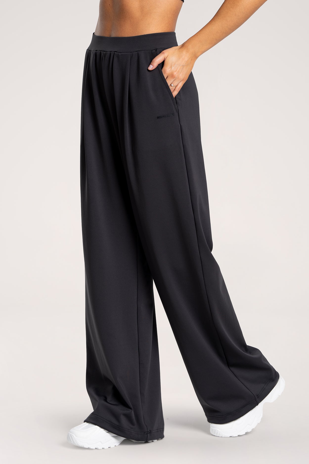 UN1FORM Wide-Hose black