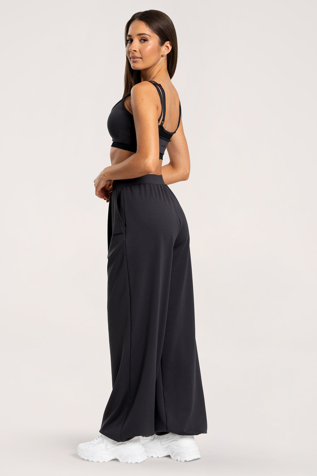 UN1FORM Wide-Hose black
