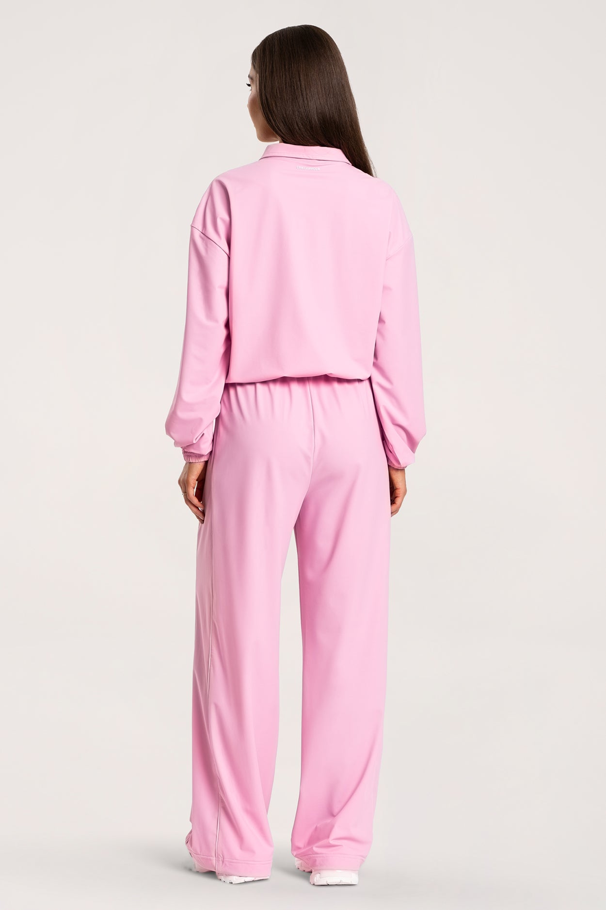 UN1FORM Slick-Sweatshirt light pink