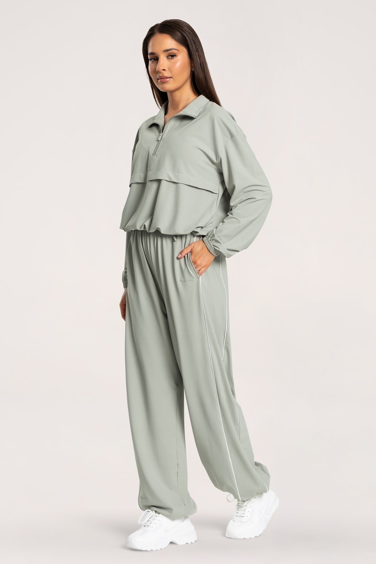 UN1FORM Slick-Hose olive grey