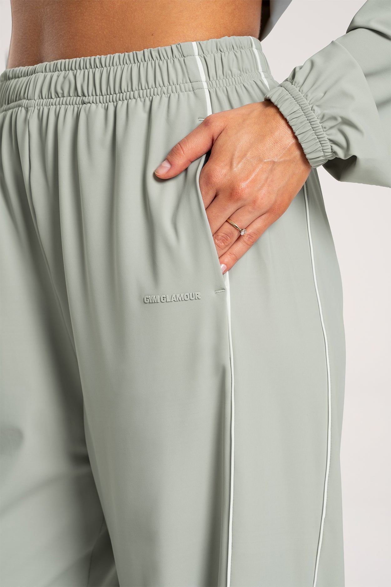 UN1FORM Slick-Hose olive grey
