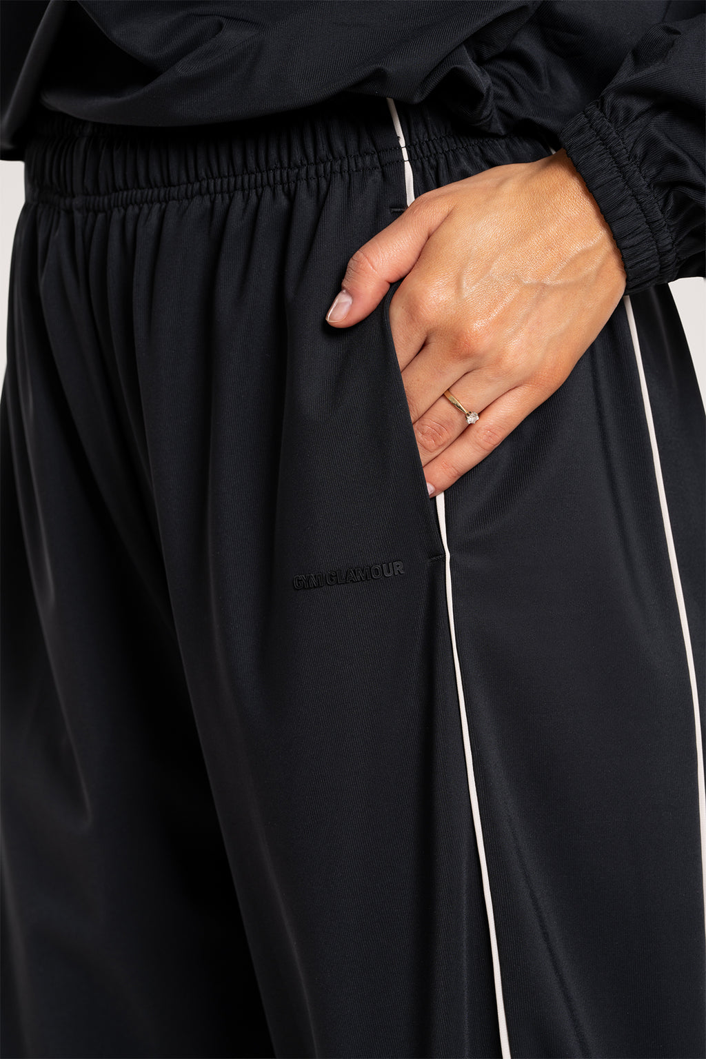 UN1FORM Slick-Hose black