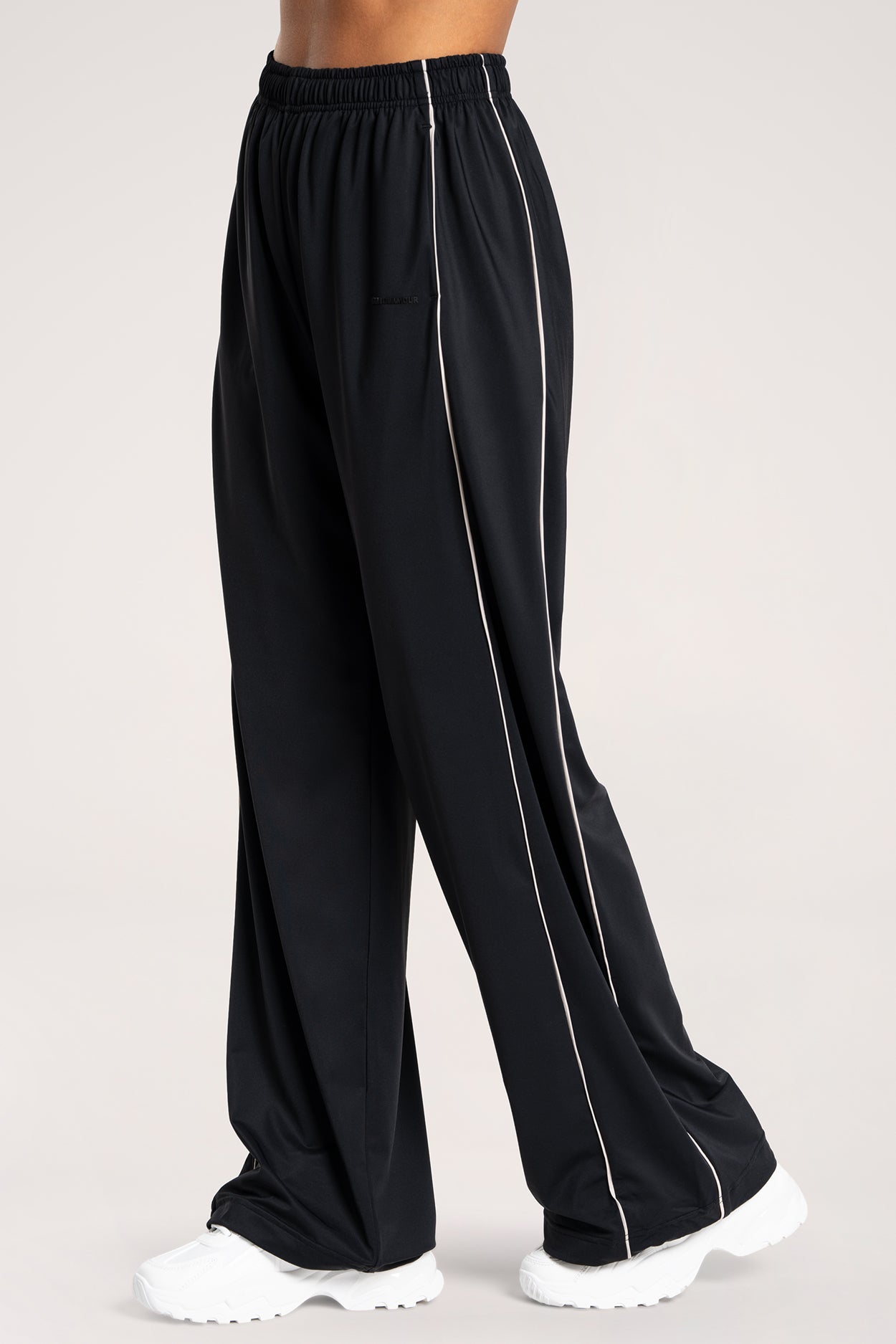 UN1FORM Slick-Hose black