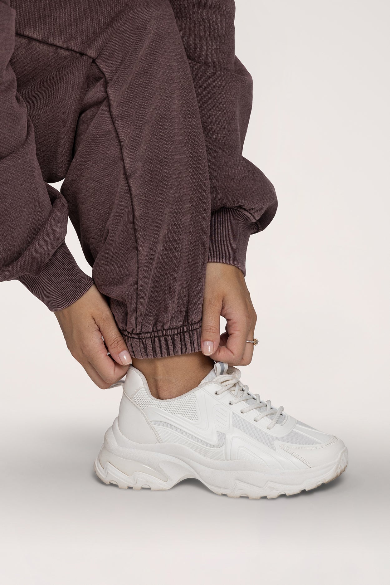 Easy Jogginghose mit Bündchen chocolate