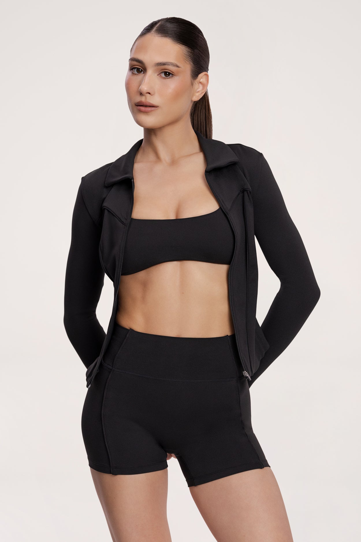 Pilates Era Sportjacke mit Reißverschluss  black