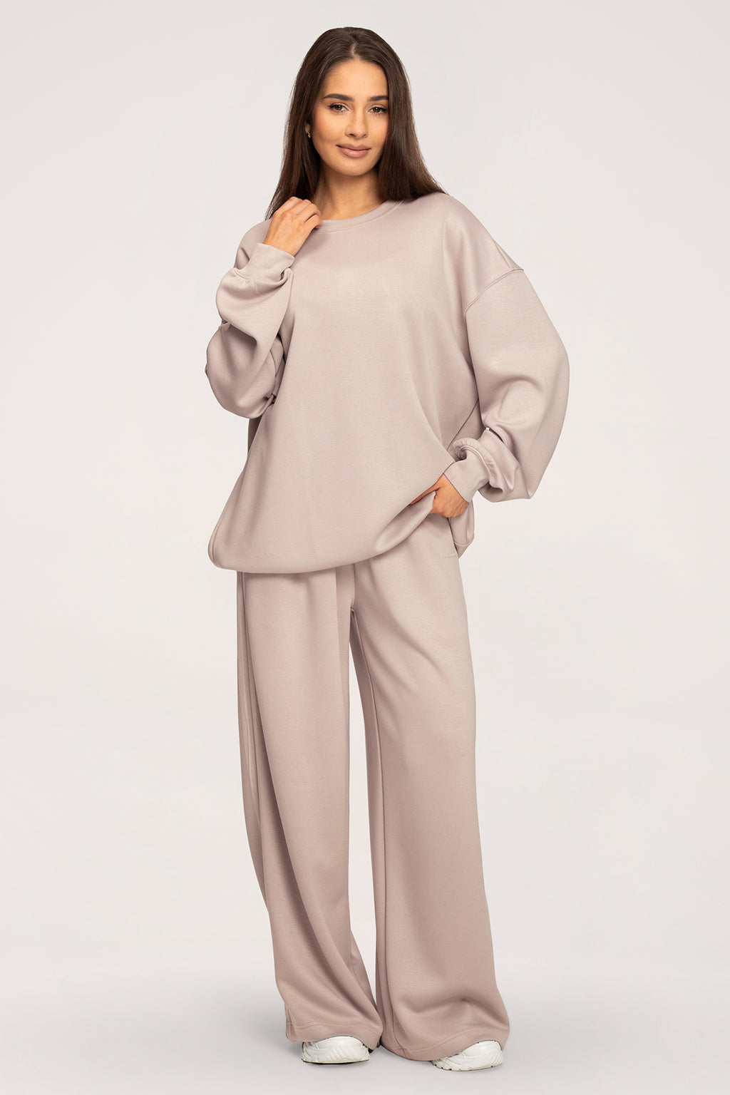 UN1FORM Oversize-Jogginghose beige