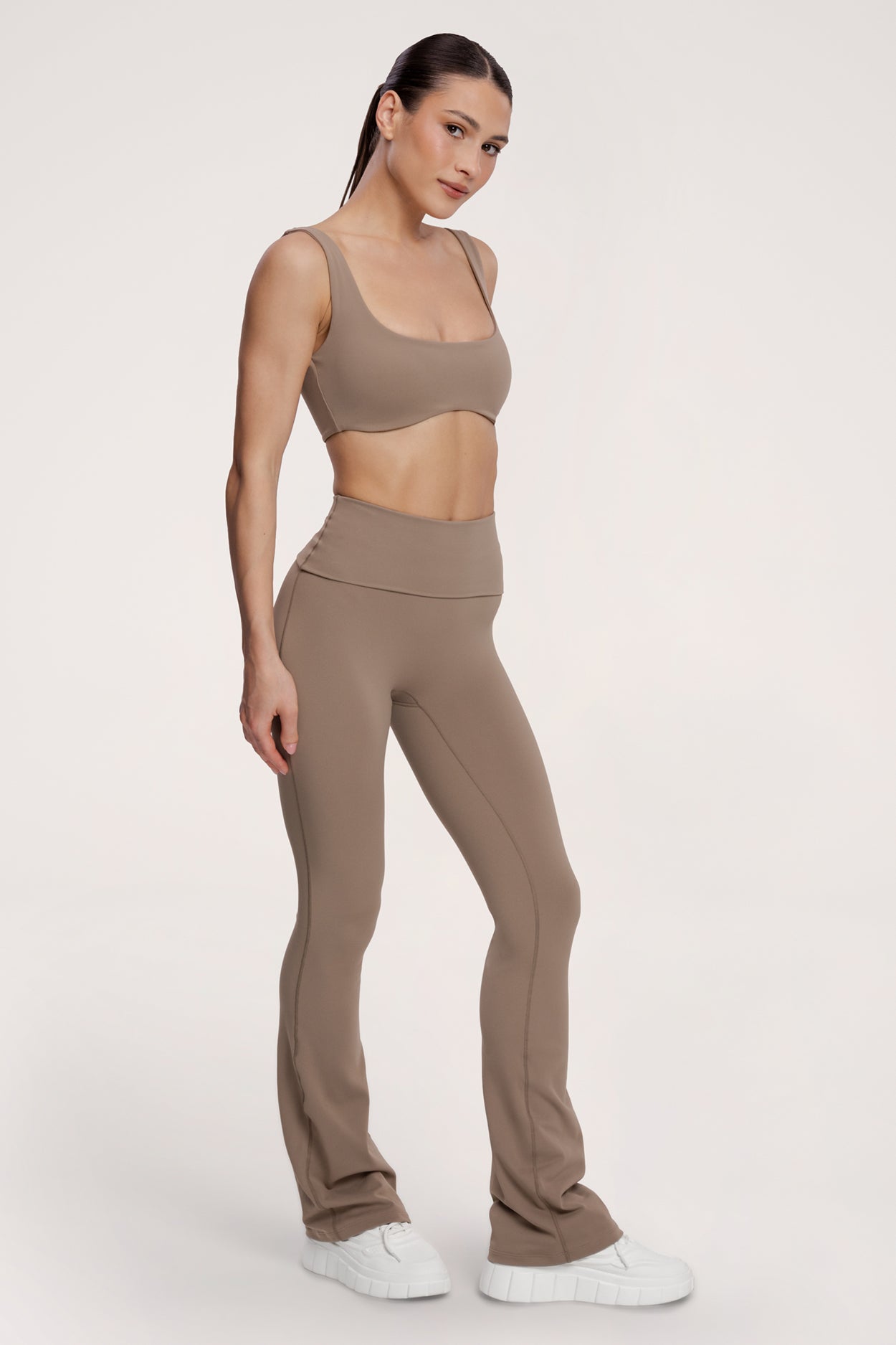 Pilates Era Schlaghose warm beige