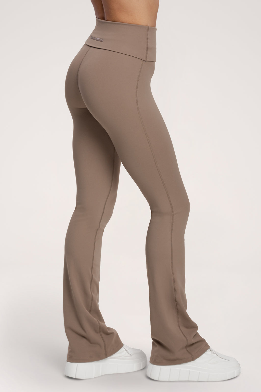 Pilates Era Schlaghose warm beige