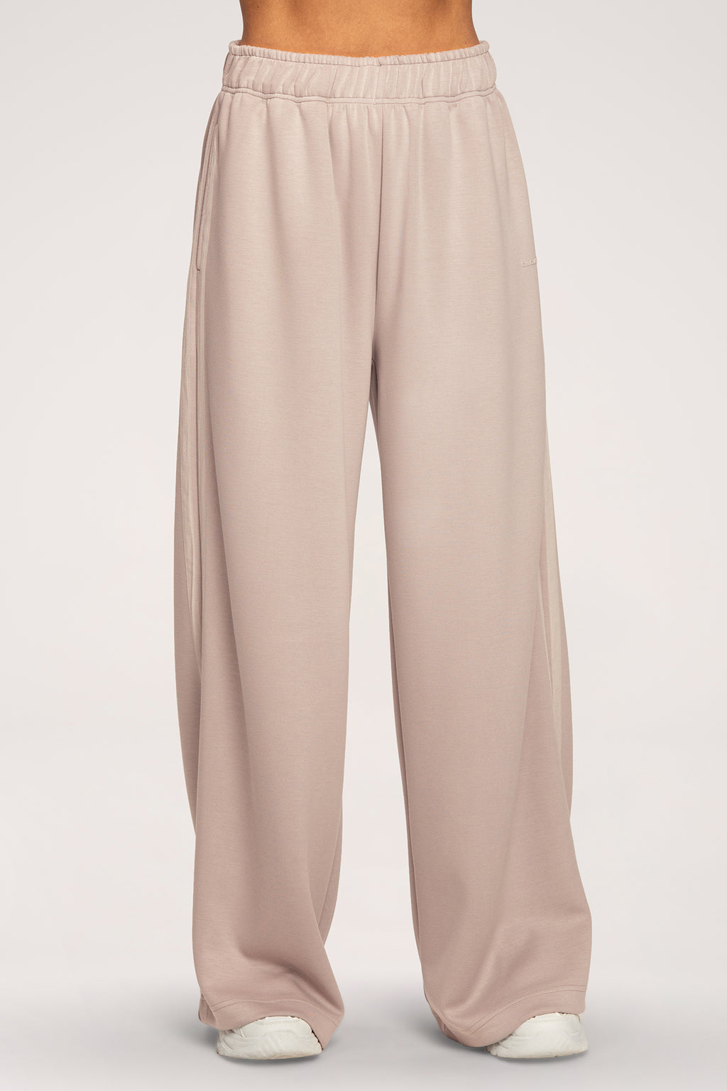 UN1FORM Oversize-Jogginghose beige