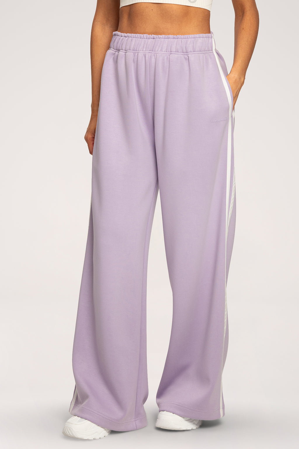 UN1FORM Oversize-Jogginghose lilac