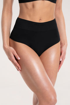 Hochgeschnittener Slip Touch black