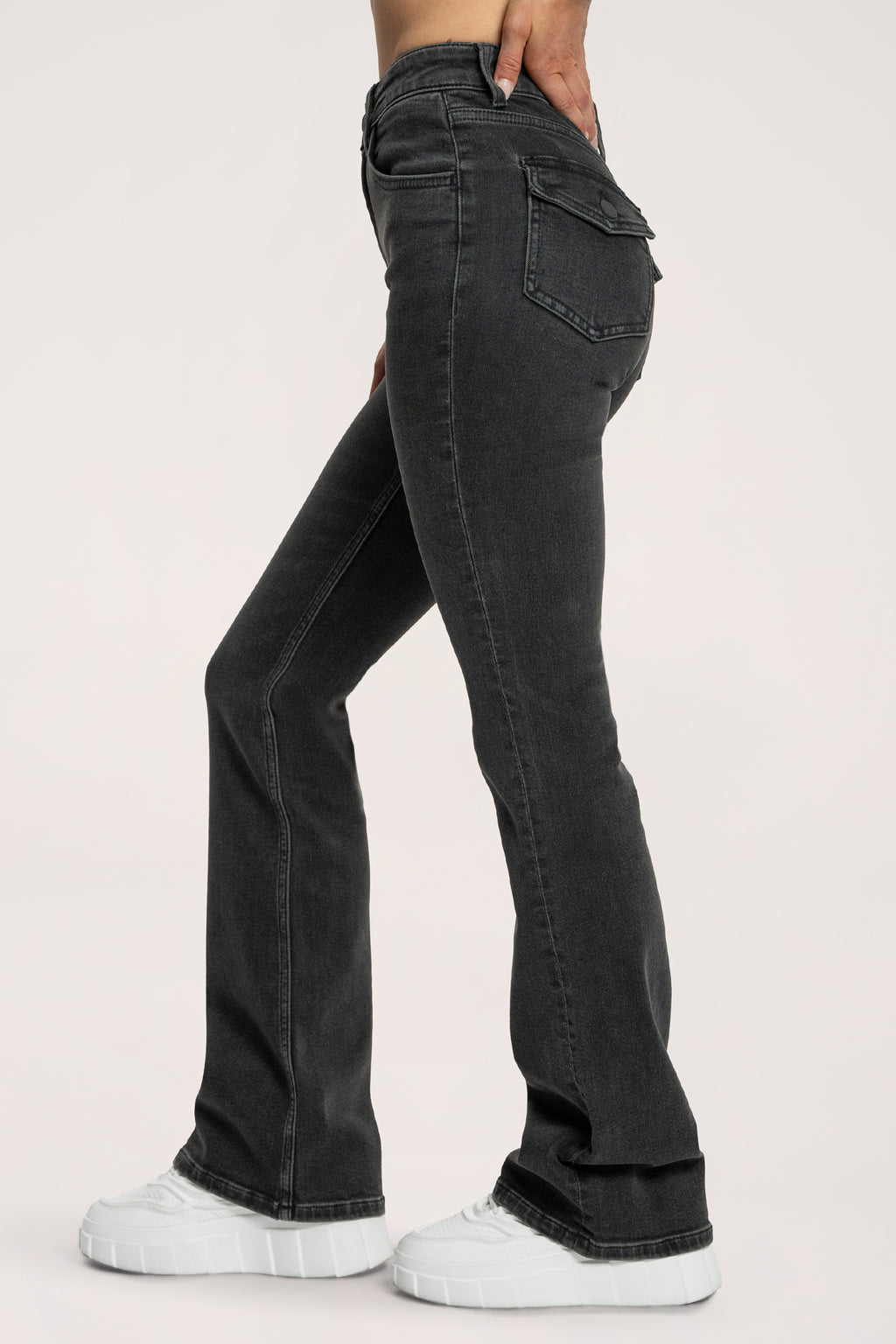 Jeansy dzwony push up black