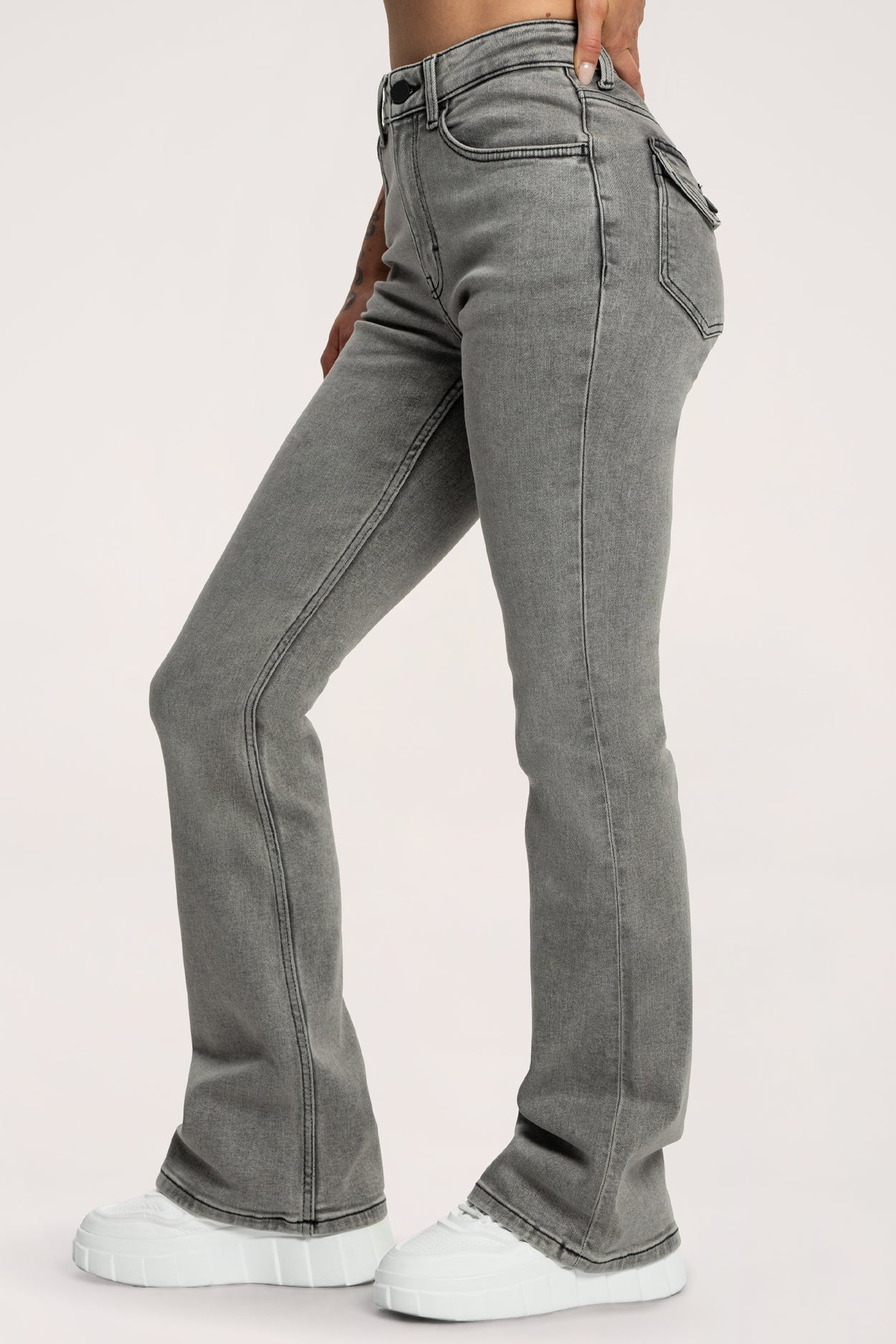 Jeansy dzwony push up light grey