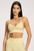 Sport-BH mit tiefem Ausschnitt butter yellow