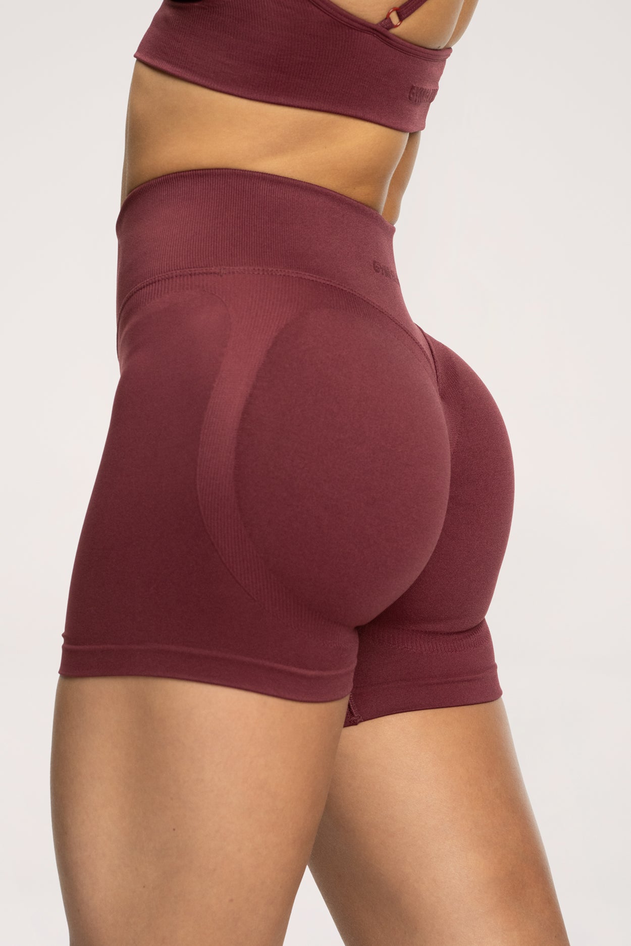 Shorts Lift gossip red