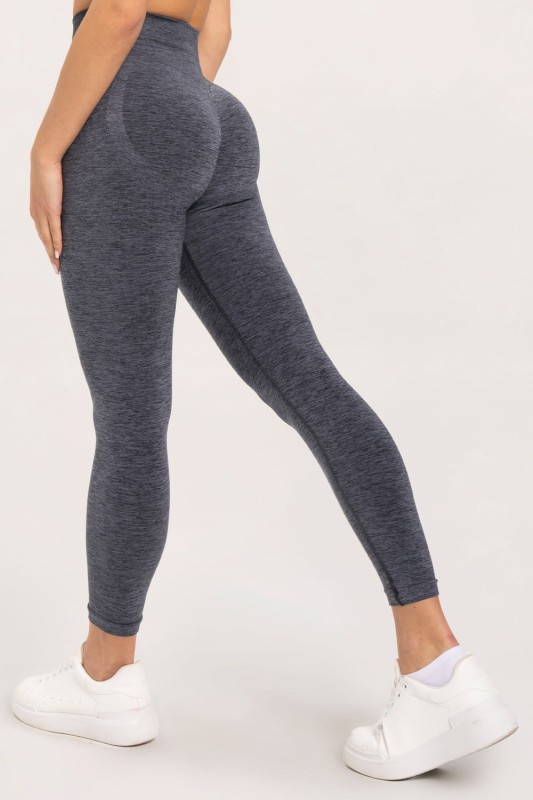 SEAMLESS__0001_24.12.18_GYM GLAM_3701.jpg