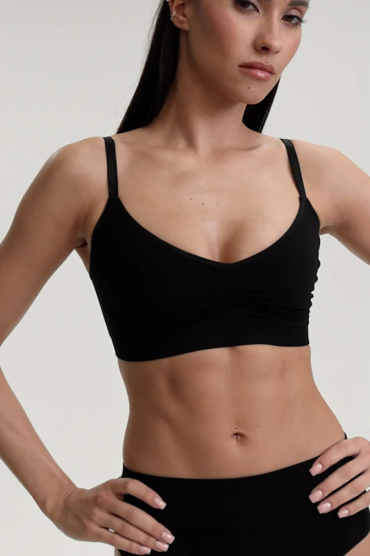 https://gymglamour.com/upload/video/BIUSTONOSZ_BLACK.mp4